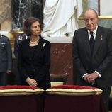 Los Reyes Juan Carlos y Sofía en el funeral de Alicia de Borbón-Parma