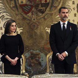 Los Reyes Felipe y Letizia en el funeral de Alicia de Borbón-Parma