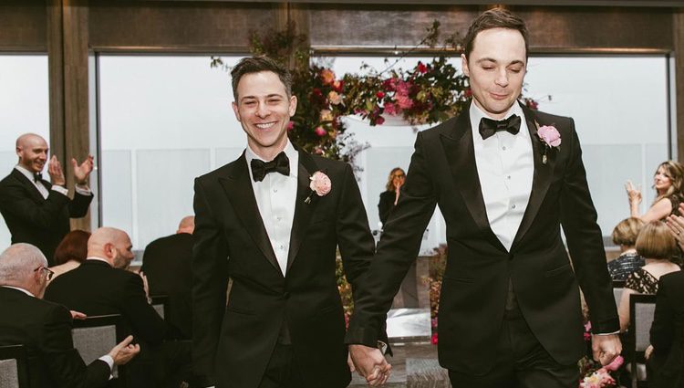 Jim Parsons se casa con Todd Spiewak