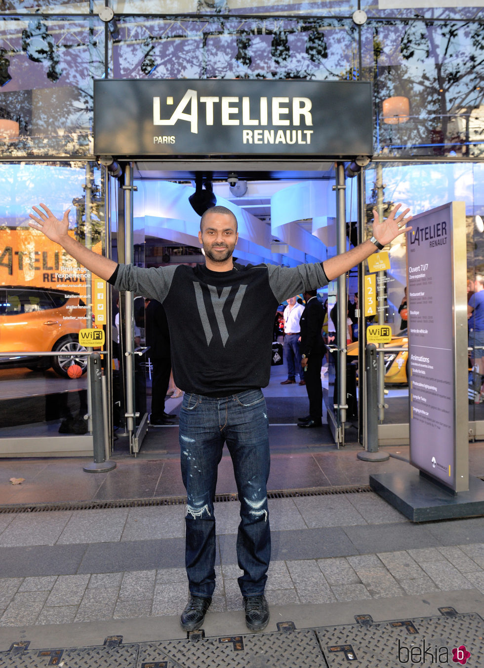 Tony Parker en un acto de la firma Atelier Renault en París