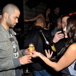 Tony Parker de fiesta en un club de Las Vegas