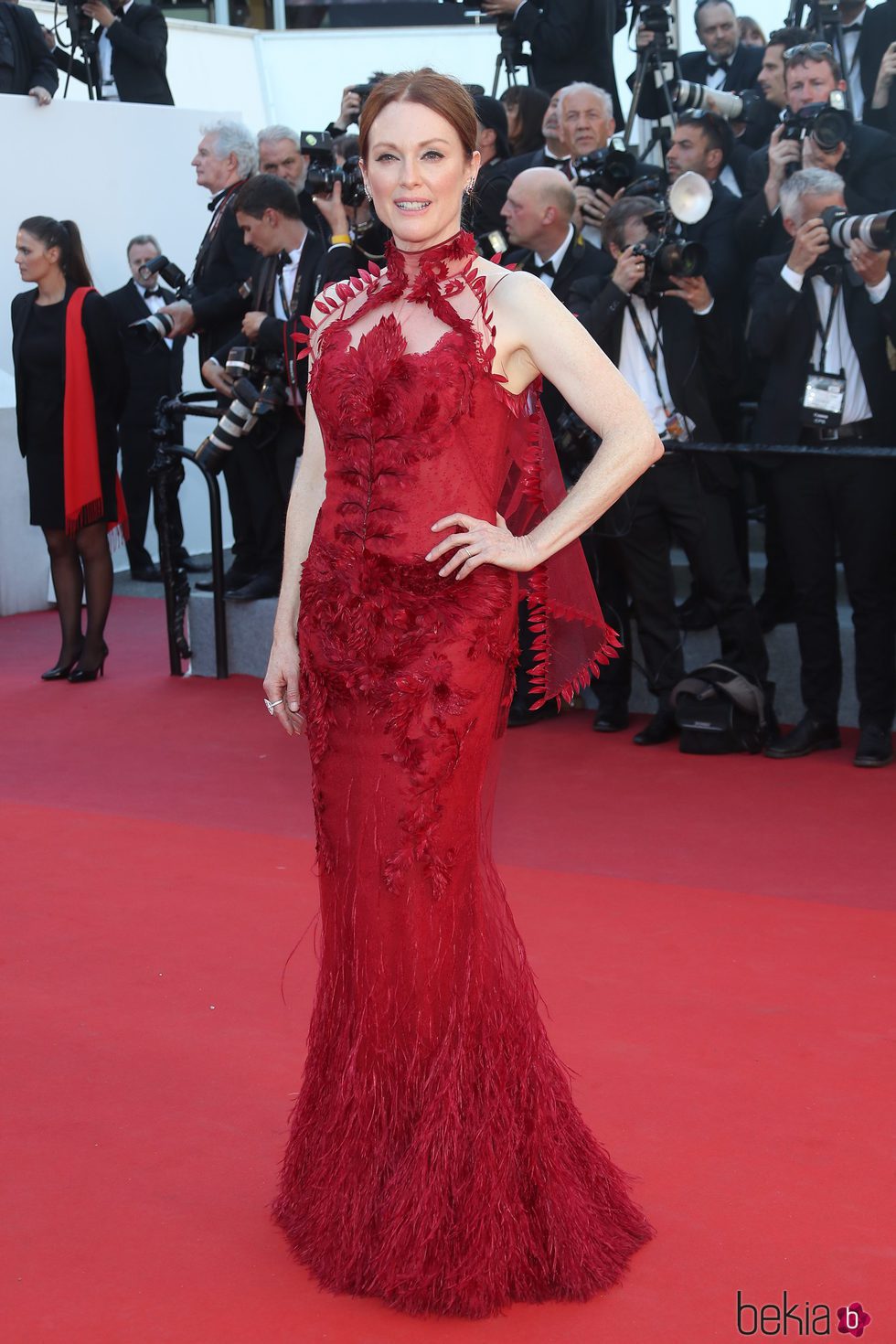 Julianne Moore en la gala inaugural del Festival de Cannes 2017