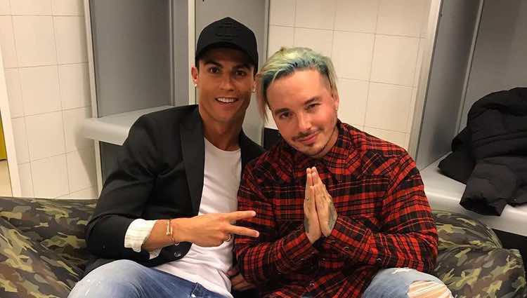 Cristiano Ronaldo con J Balvin tras su concierto en Madrid