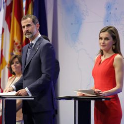 Los Reyes Felipe y Letizia entregan las becas 'la Caixa' en Barcelona