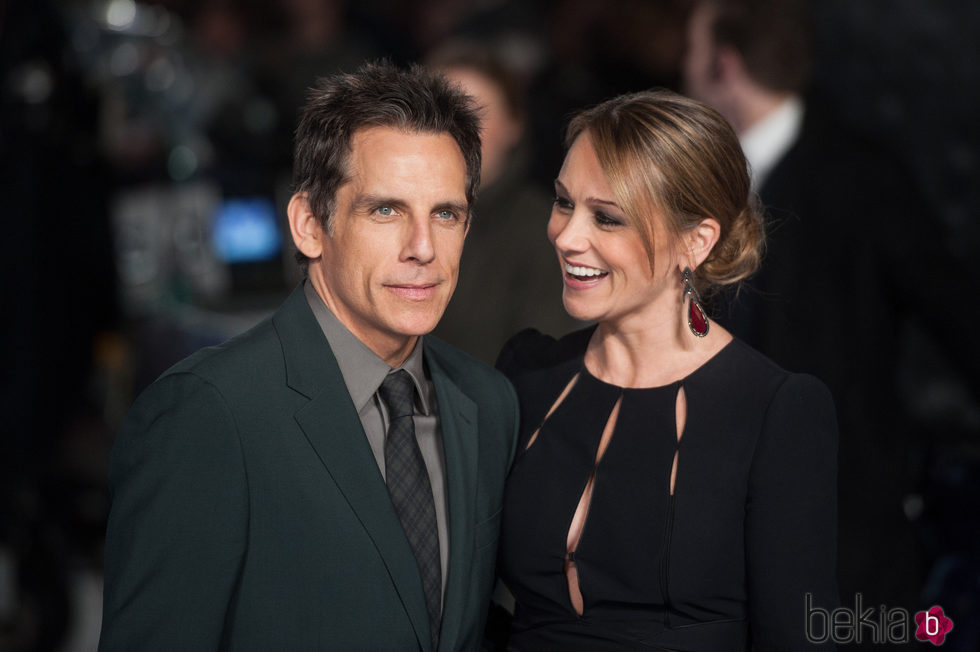 Ben Stiller y Christine Taylor en la premiere de 'Noche en el museo'