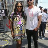 Serena Williams y Chris Hemsworth en el GP de Mónaco 2017