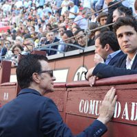 Froilán y José Ortega Cano viendo torear a Gonzalo Caballero en Las Ventas