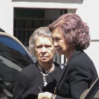 La Reina Sofía e Irene de Grecia en el funeral de Alexandros Goulandris