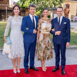 Federico y Mary de Dinamarca con Victoria y Daniel de Suecia en Estocolmo