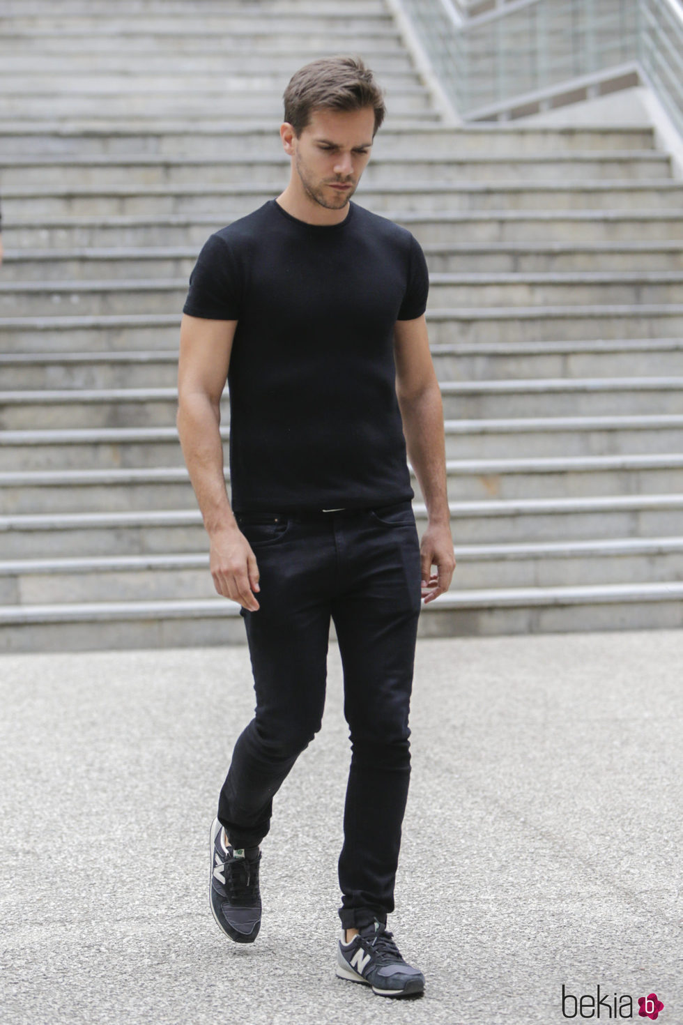 Marc Clotet en la capilla ardiente de David Delfín en el Museo del Traje de Madrid