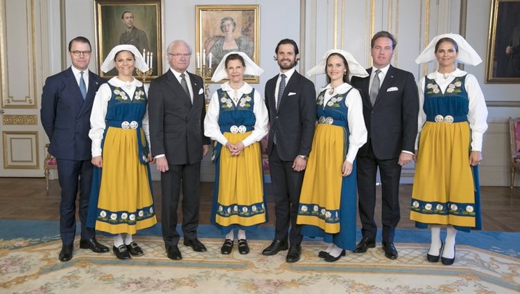 La Familia Real Sueca en el Día Nacional de Suecia 2017