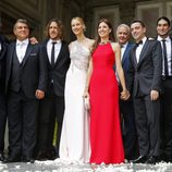 Joan Laporta, Carles Puyol, Vanesa Lorenzo, Nuria Cunillera, Xavi Hernández, José Manuel Pinto y Elena Gross en la boda de Víctor Valdés y Yolanda Cardona