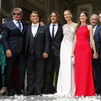 Joan Laporta, Carles Puyol, Vanesa Lorenzo, Nuria Cunillera, Xavi Hernández, José Manuel Pinto y Elena Gross en la boda de Víctor Valdés y Yolanda Cardona