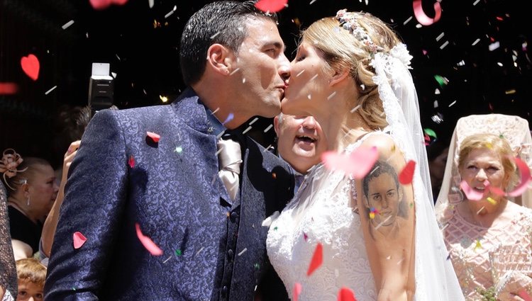 José Antonio Reyes con Noelia López el día de su boda