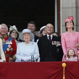 La Familia Real inglesa en el tradicional Trooping the Colour al completo