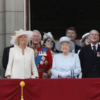 La Familia Real inglesa en el tradicional Trooping the Colour al completo