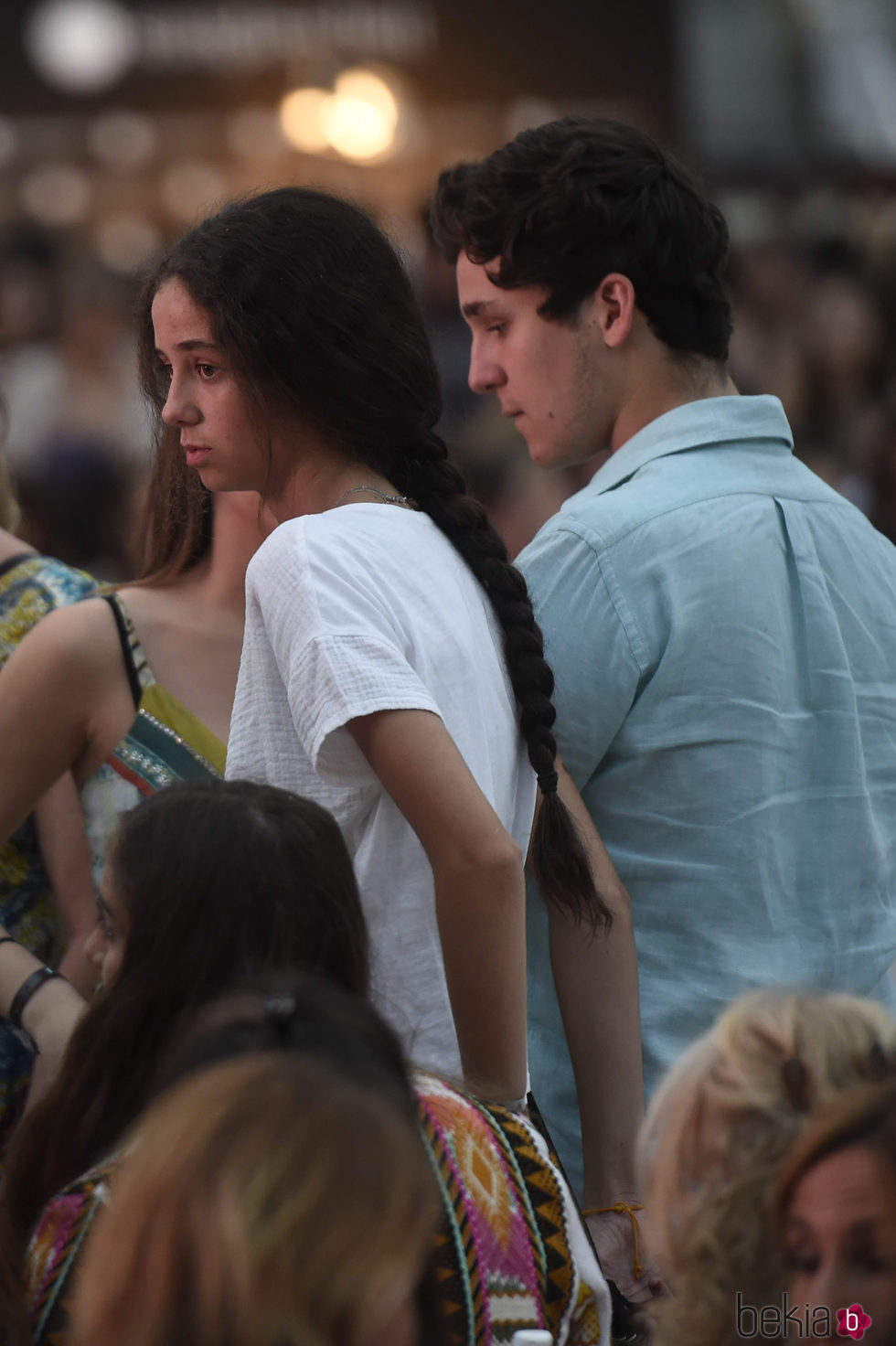 Froilán y Victoria de Marichalar en el concierto de Taburete en un evento de moda