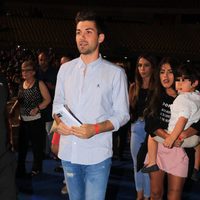 Alejandro Albalá llegando al concierto de Isabel Pantoja en Sevilla