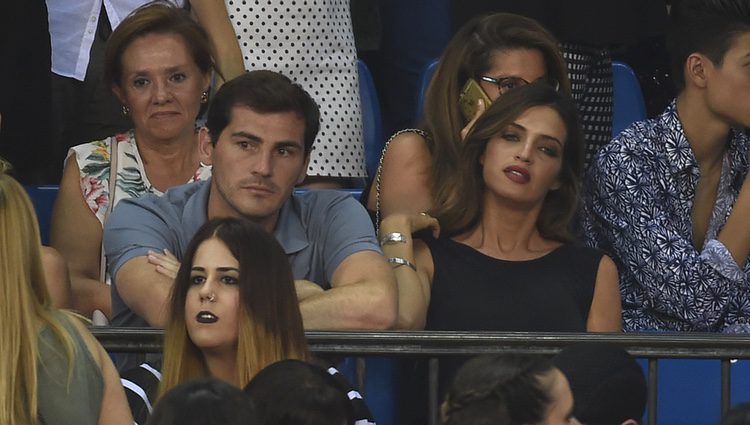 Sara Carbonero e Iker Casillas en el concierto 'Más es Más'