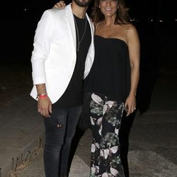 Raquel Bollo y Manuel Cortés en el concierto de Isabel Pantoja en Sevilla