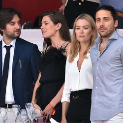 Carlota Casiraghi y Dimitri Rassam junto a Marta Ortega y Carlos Torretta en el concurso de saltos de Mónaco 2017