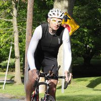 Iñaki Urdangarin montando en bicicleta