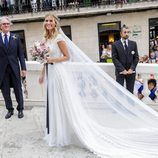 Almudena Cánovas llega a su boda con Sergio Llul