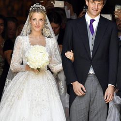 Ernst August de Hannover y Ekaterina Malysheva recién casados por la iglesia