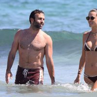 Alessandra Ambrosio y Jamie Mazur durante sus vacaciones en Ibiza