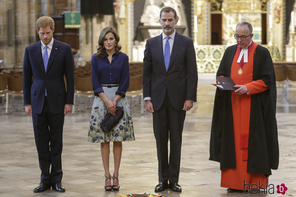 El Príncipe Harry y los Reyes Felipe y Letizia rinden homenaje a los Caídos en la Abadía de Westminster