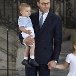 Daniel de Suecia con su hijo Oscar en el 40 cumpleaños de Victoria de Suecia