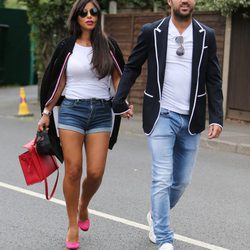 Cesc Fàbregas y Daniella Semaan en la final masculina de Wimbledon 2017