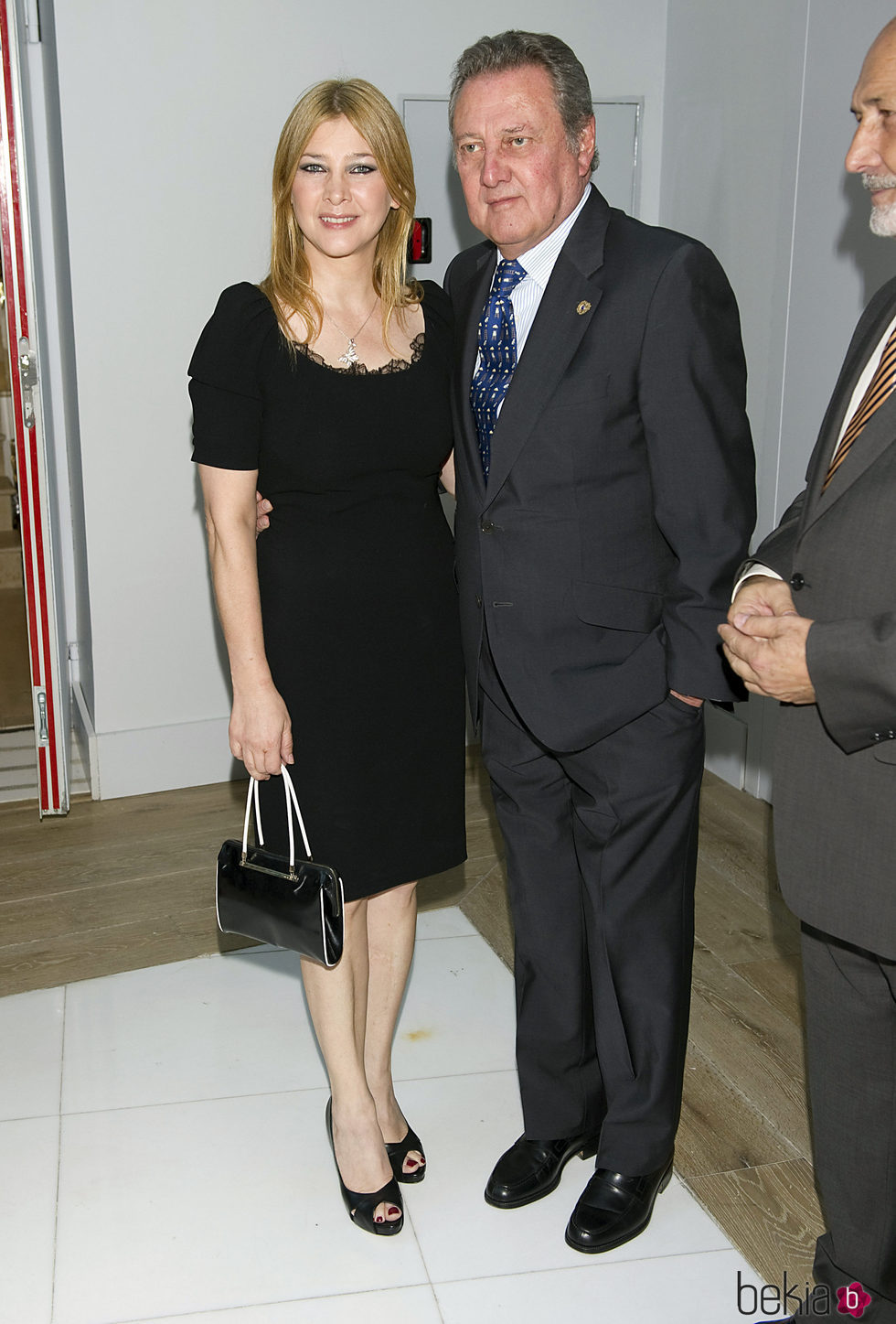 Amparo Larrañaga junto a su padre Carlos Larrañaga