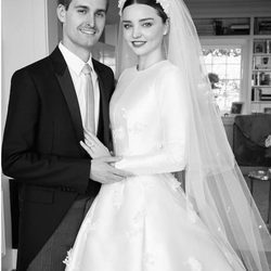 Evan Spiegel y Miranda Kerr el día de su boda