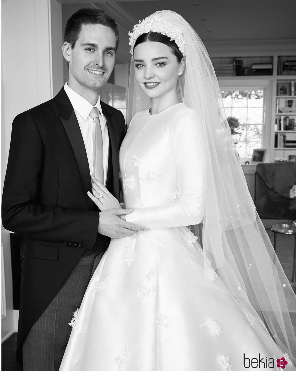 Evan Spiegel y Miranda Kerr el día de su boda