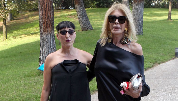 Rossy de Palma y Bibiana Fernández en el homenaje póstumo de David Delfín