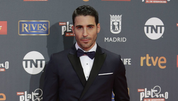 Miguel Ángel Silvestre en los Premios Platino 2017