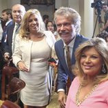 José Carlos Bernal, Carmen Borrego, Bigote Arrocet y Terelu Campos en el acto de entrega a María Teresa Campos la Medalla de Oro al Mérito en el Trabajo