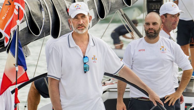 El Rey Felipe VI en la segunda jornada de regatas en Palma