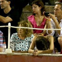 Eva González, abatida en la corrida de toros nocturna de Palma