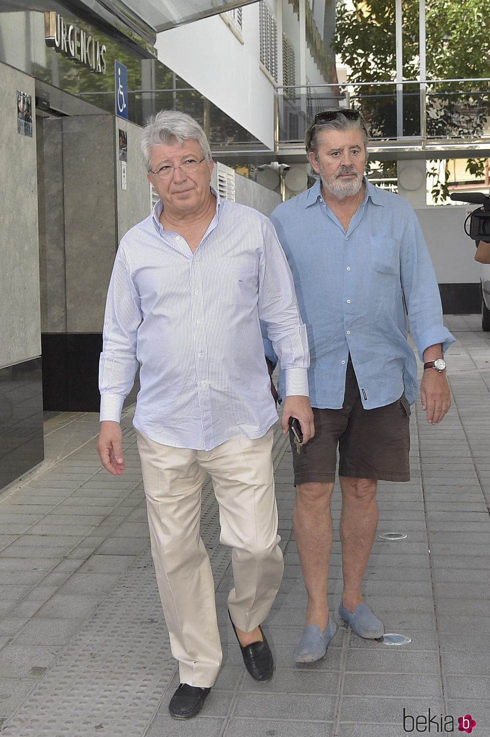 Enrique Cerezo visitando a Ángel Nieto en sus últimas horas de vida