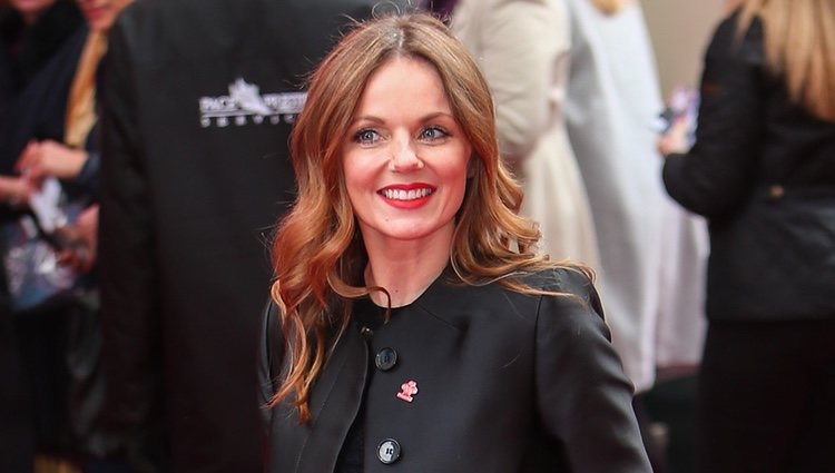 Geri Halliwell en la alfombra roja en 2016