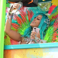 Rihanna en la carroza del Carnaval de Barbados 2017