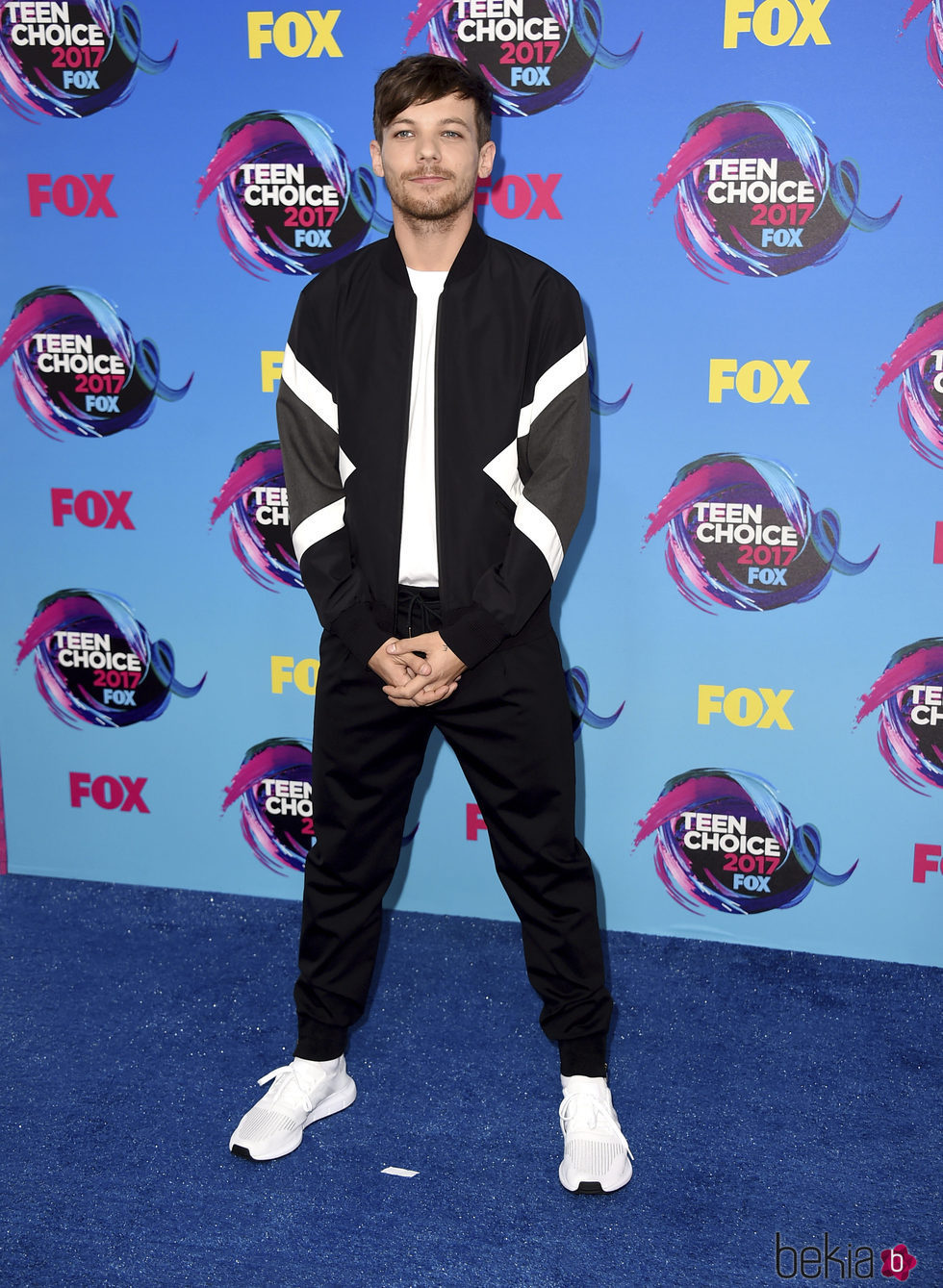 Louis Tomlinson en los Premios Teen Choice 2017