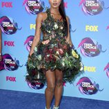 Nia Sioux en los Premios Teen Choice 2017