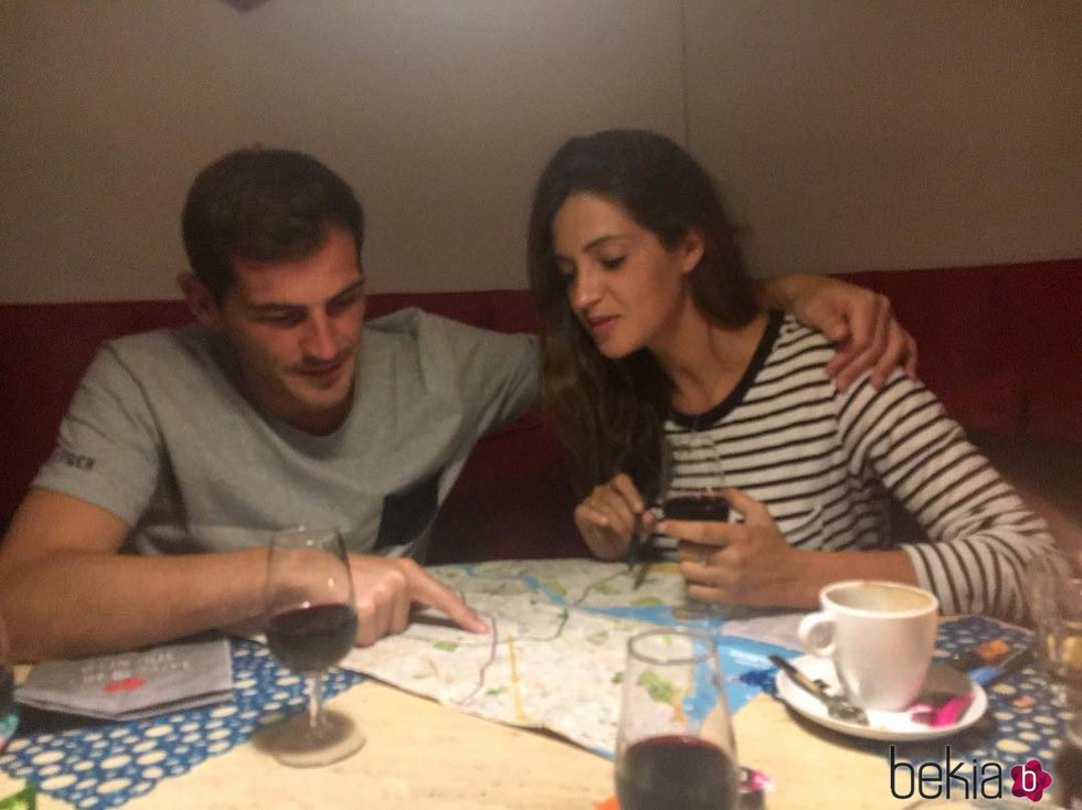 Sara Carbonero e Iker Casillas haciendo de guías turísticos