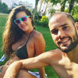 Malena Costa y Mario Suárez disfrutando de las últimas tardes de verano