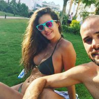 Malena Costa y Mario Suárez disfrutando de las últimas tardes de verano