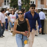 Gloria Camila y Kiko Jiménez en el funeral de Dámaso González