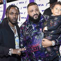 Kendrick Lamar, DJ Khaled y Asahd Tuck Khaled en los MTV VMA 2017